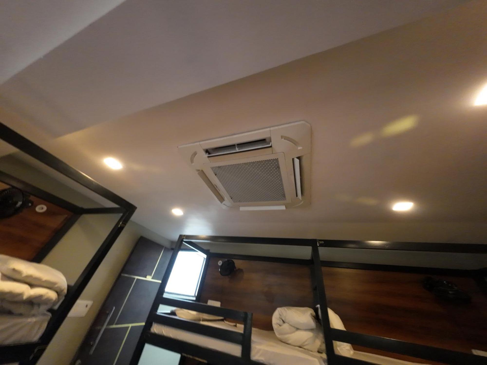 Hotel Hostel Vimal Ganga Rishīkesh Buitenkant foto